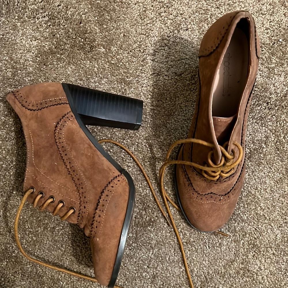 Lace up Oxford heels
